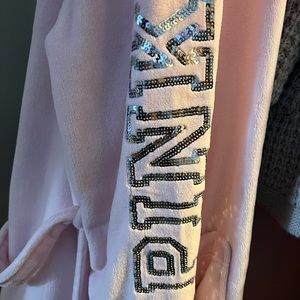 VS PINK pink robe. Size M/L.